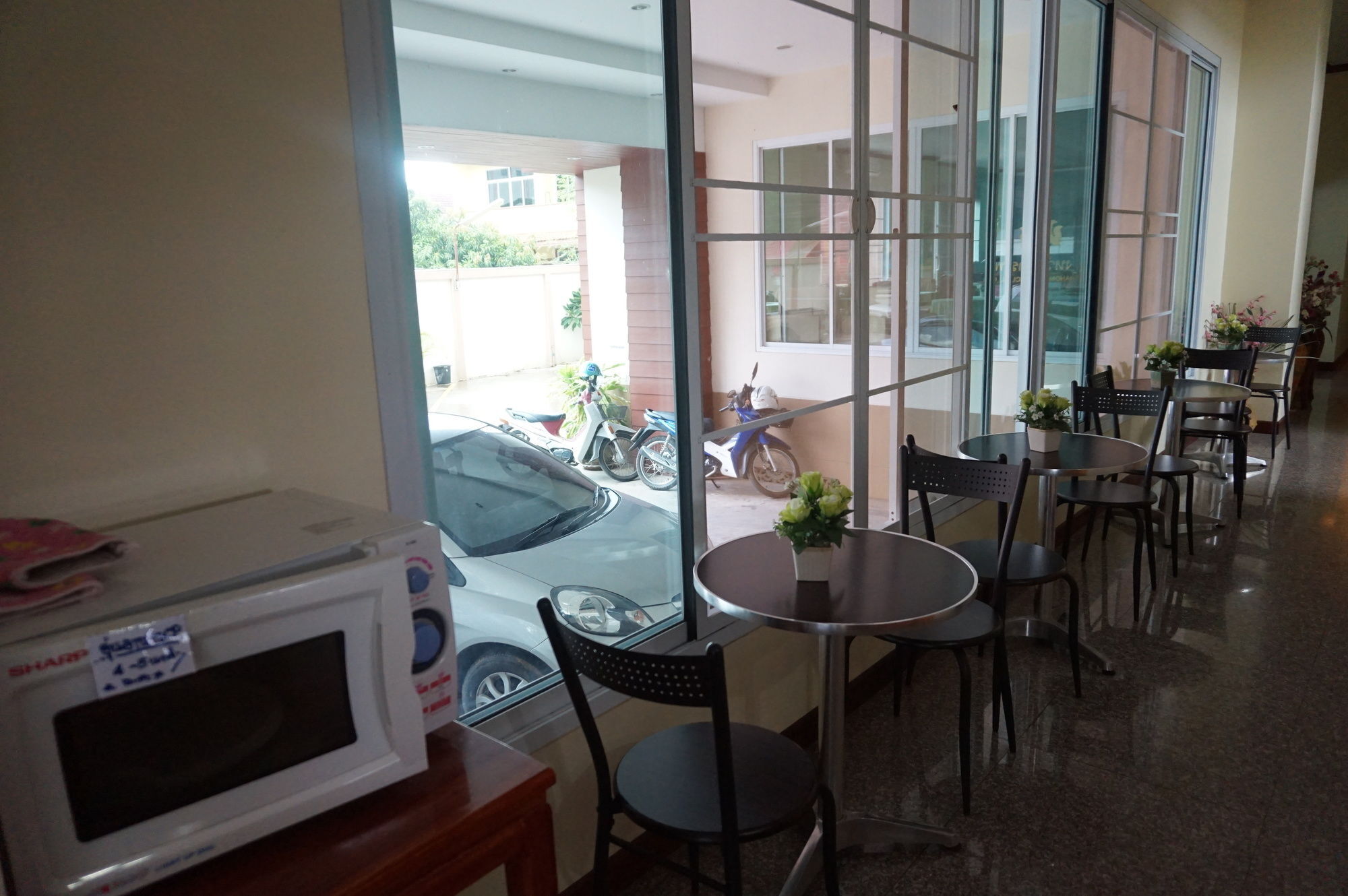 Np Residence Nakhon Phanom Exterior photo